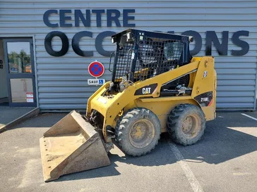 Chargeurs compacts CATERPILLAR 216B