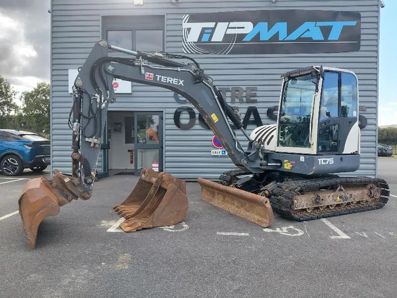 Pelle sur chenilles TEREX YANMAR TW75