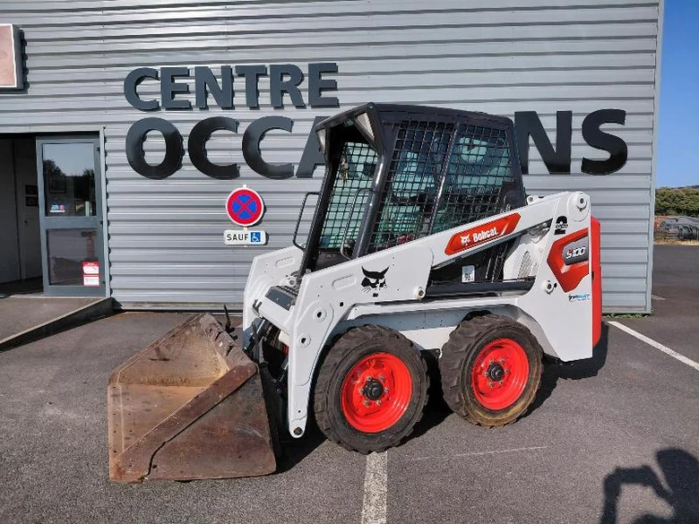 Chargeurs compacts BOBCAT S100