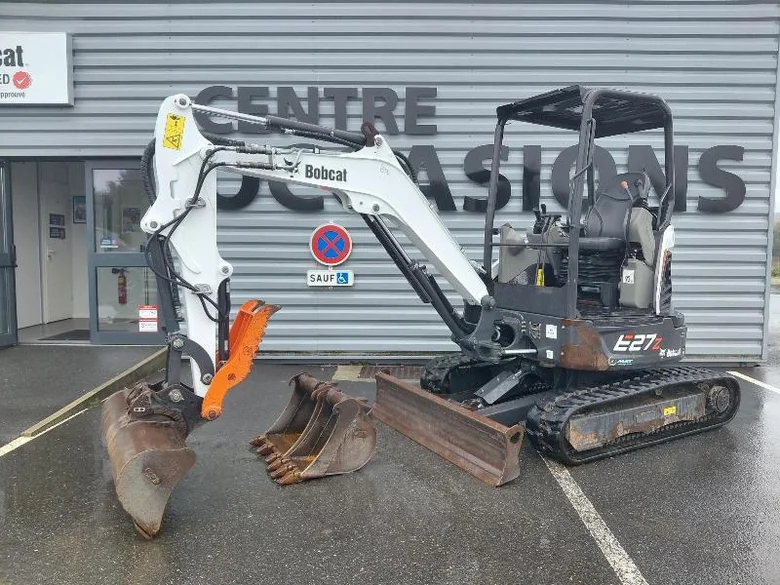Mini pelle BOBCAT E27Z E2