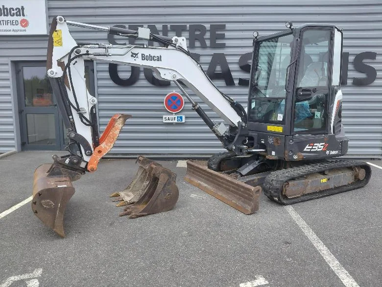 Mini pelle BOBCAT E35Z E2