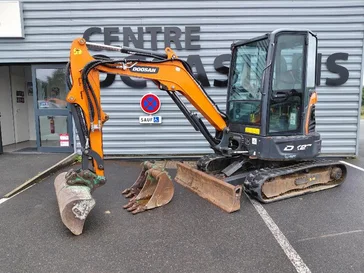 Mini pelle DOOSAN DX27Z V